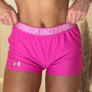 HOT PINK UNDER ARMOR SHORTS 🩷🎀
